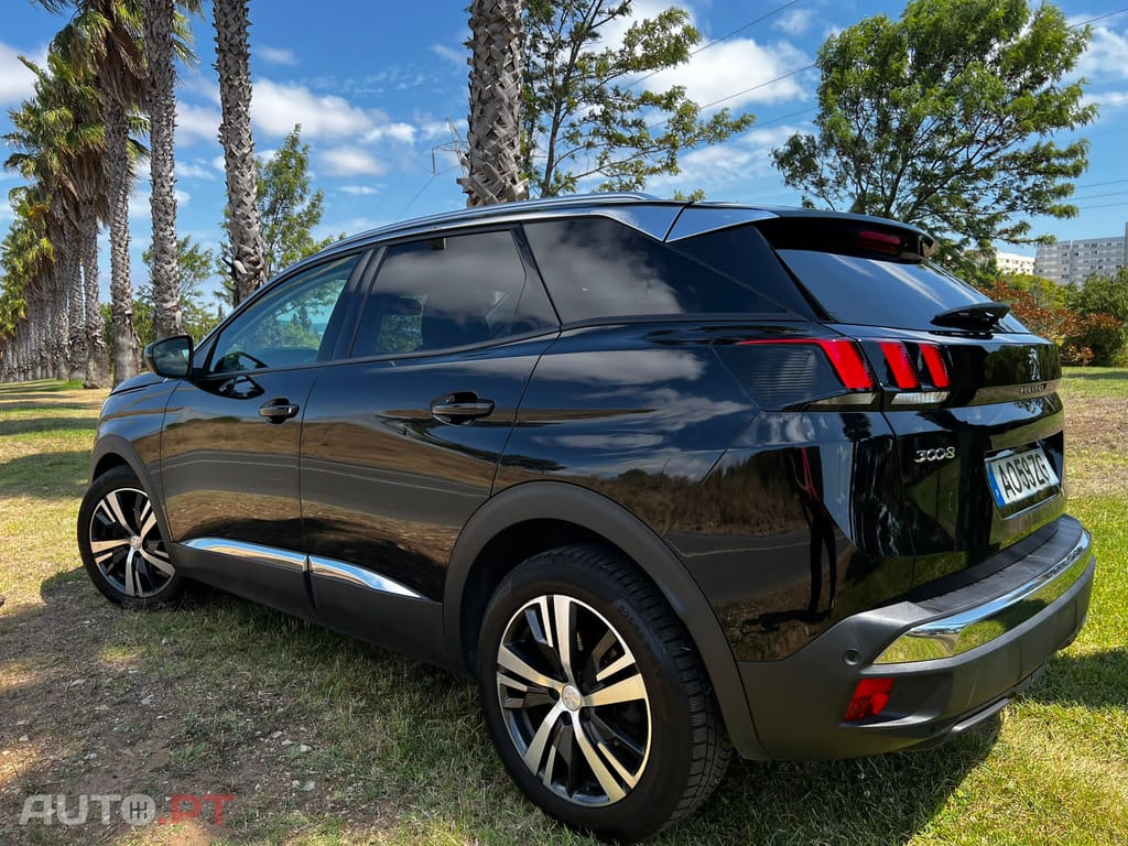 Peugeot 3008 1.5 BlueHDI