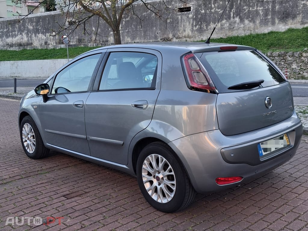 Fiat Punto Evo 1.2i 5 portas 2010