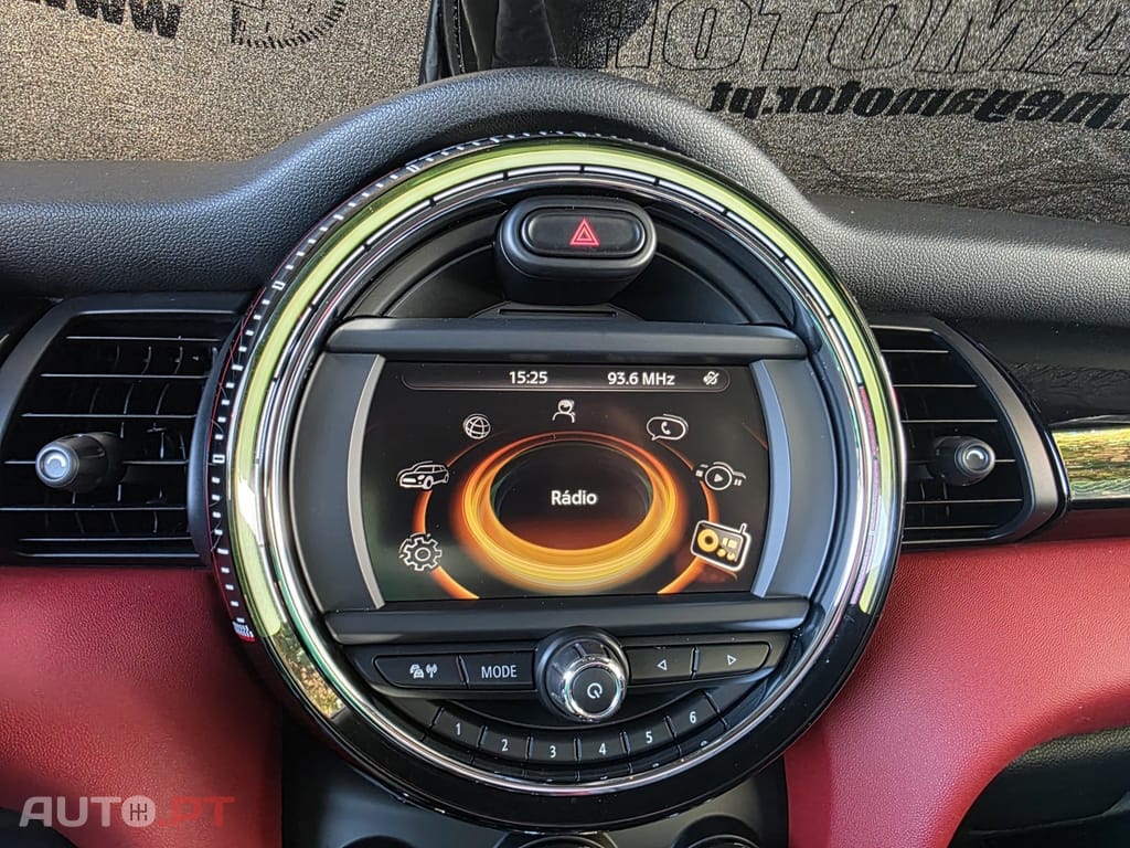 MINI Cooper John Cooper Works