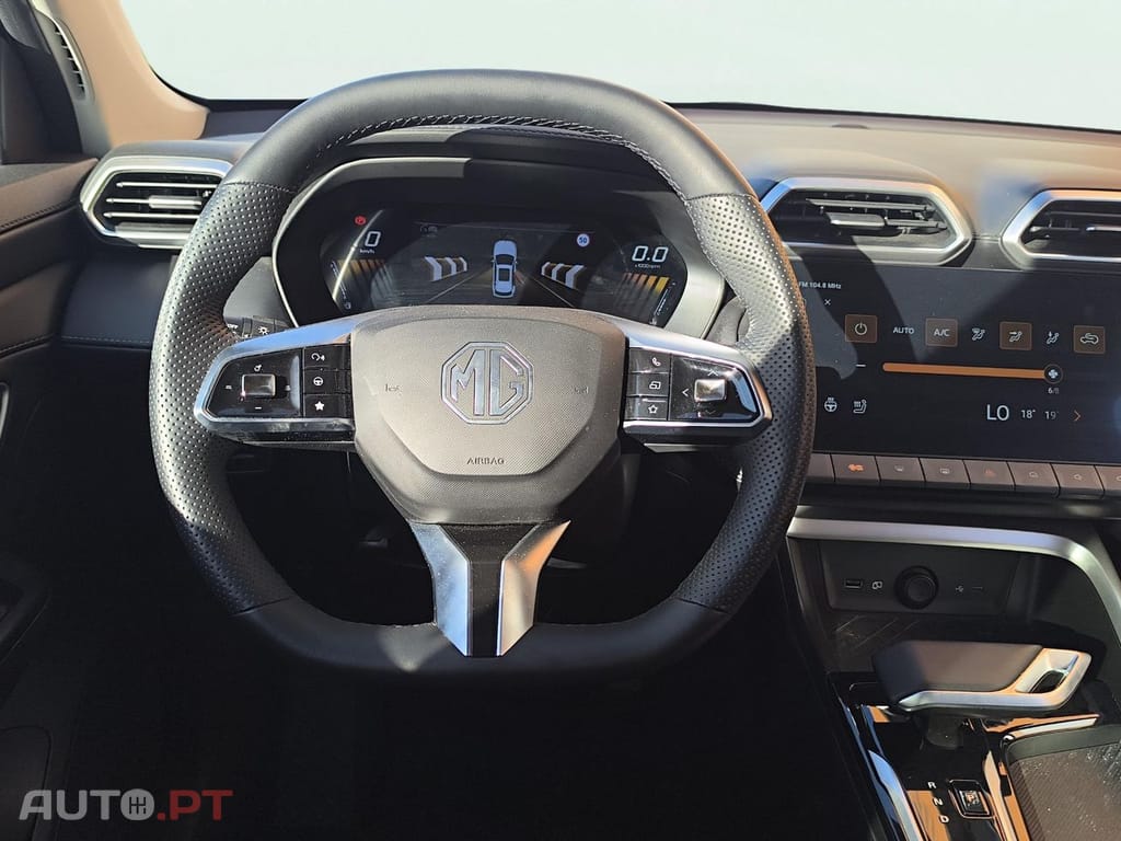 MG ZS 1.5 Hybrid+ Luxury