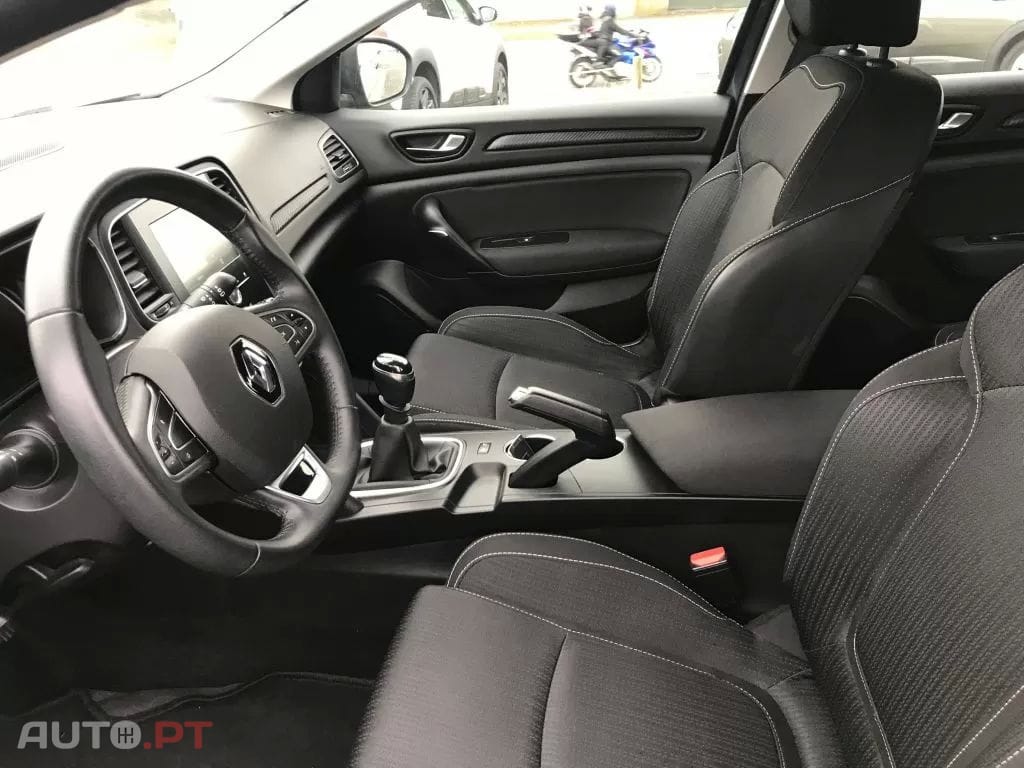 Renault Mégane Sport Tourer 1.5 Blue dCi Limited