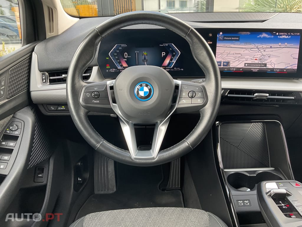 BMW 225 e xDrive
