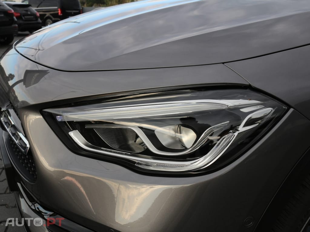 Mercedes-Benz GLA 250 e AMG Line