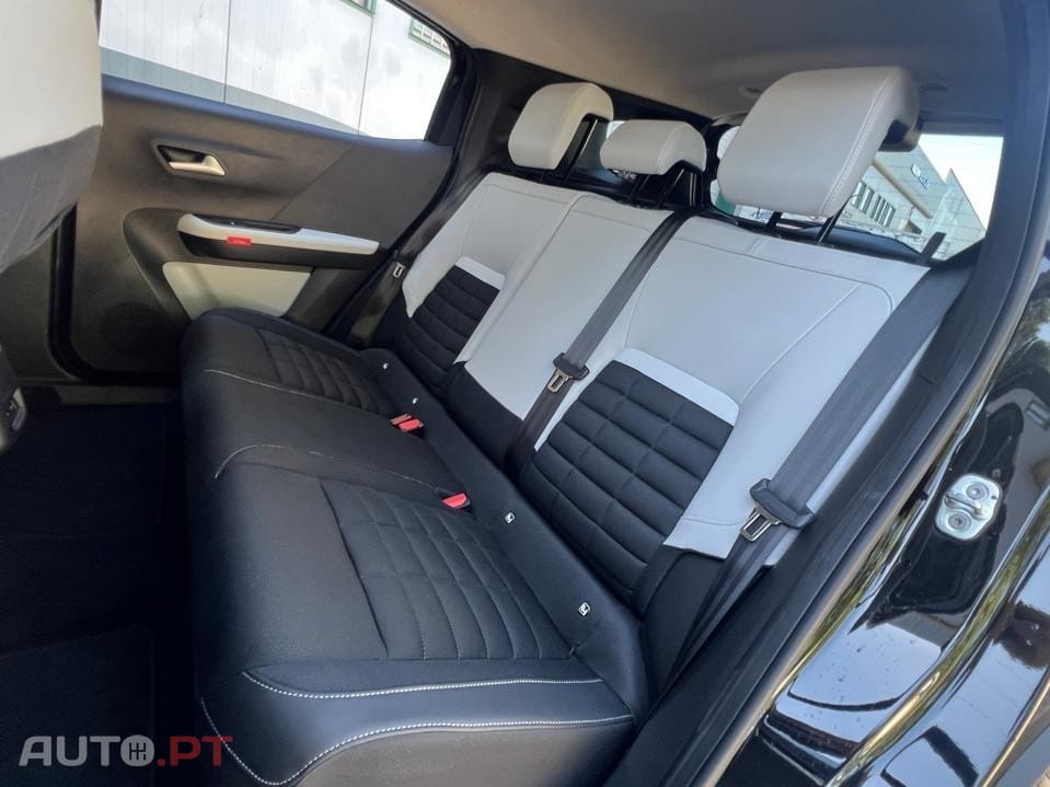 Citroën e-C3 44 kWh Autonomia Conforto You — fotografia 17