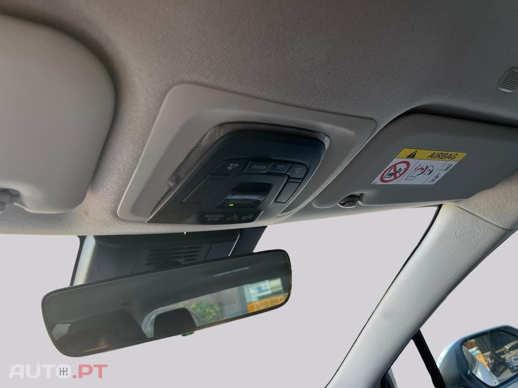 Toyota Corolla Confort 1.8 Hibrido