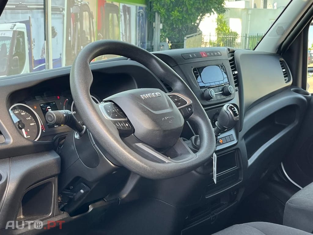 Iveco Daily 3500 KG PB  LIGEIRA