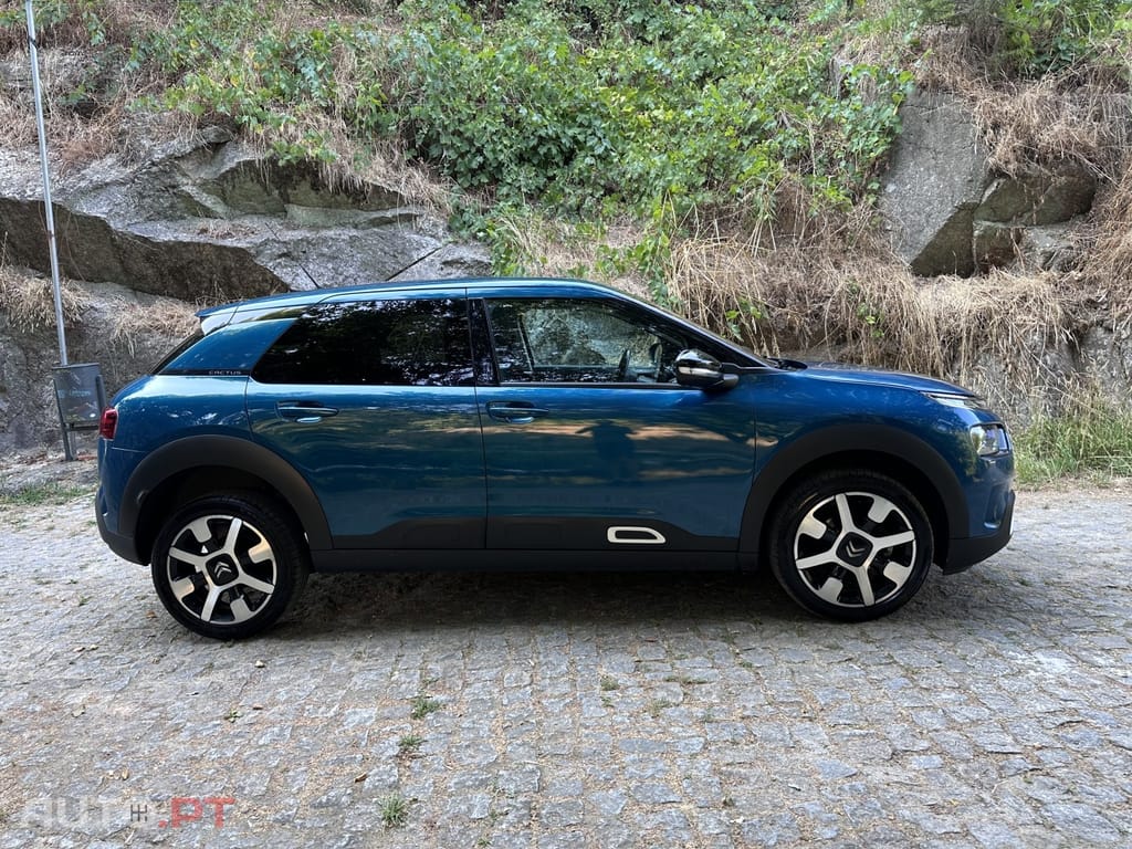 Citroen C4 Cactus 1.2 PureTech Shine