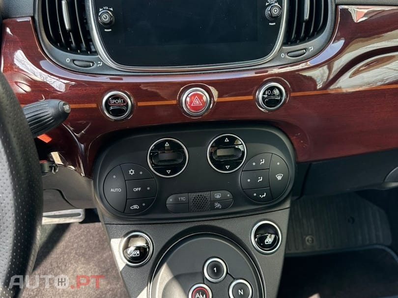 Abarth 695C 1.4 T-Jet Rivale MTA