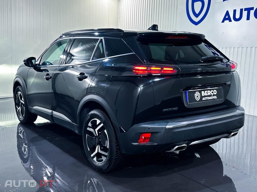 Peugeot 2008 1.2 PureTech Allure EAT8