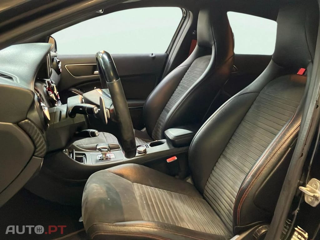 Mercedes-Benz A 45 AMG 4-MATIC