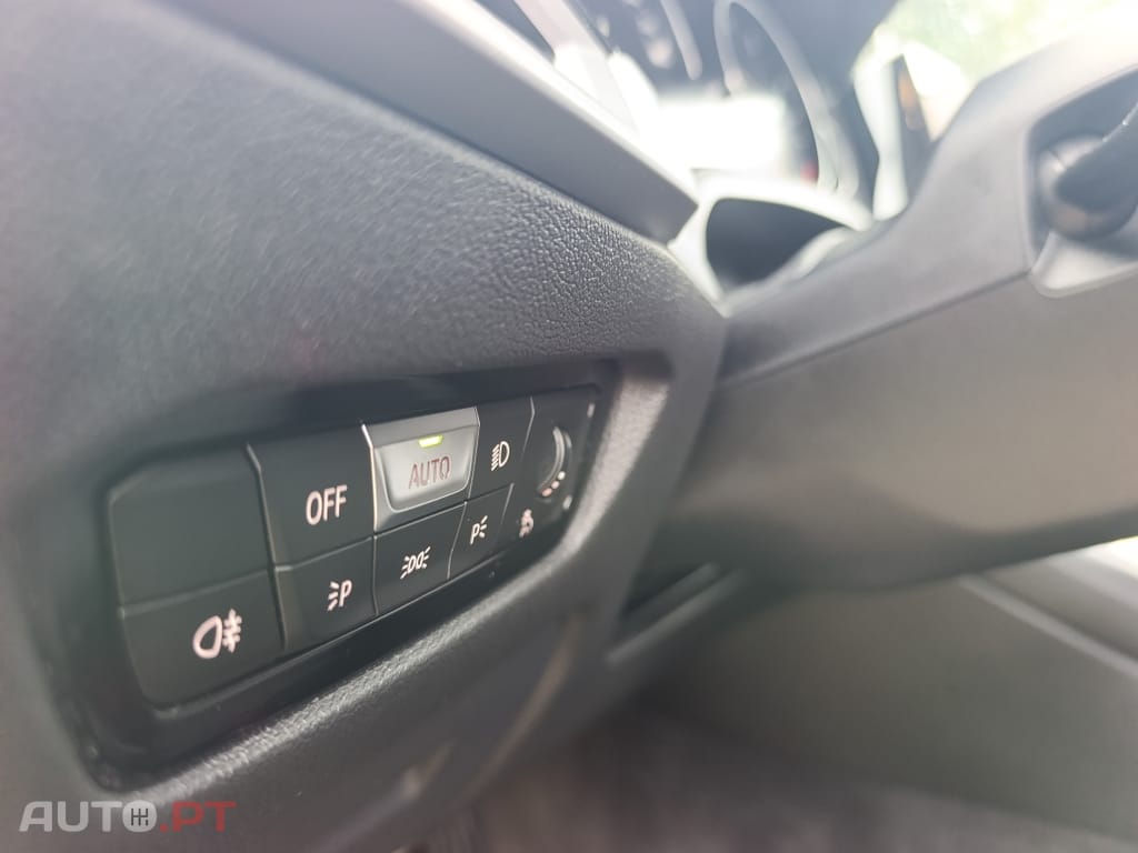 BMW 318 d Touring Line Sport Auto