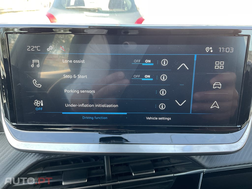 Peugeot 2008 1.2 PureTech Active Pack