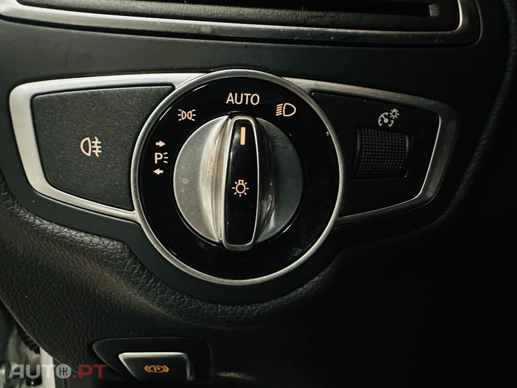 Mercedes-Benz C 180 AMG Line