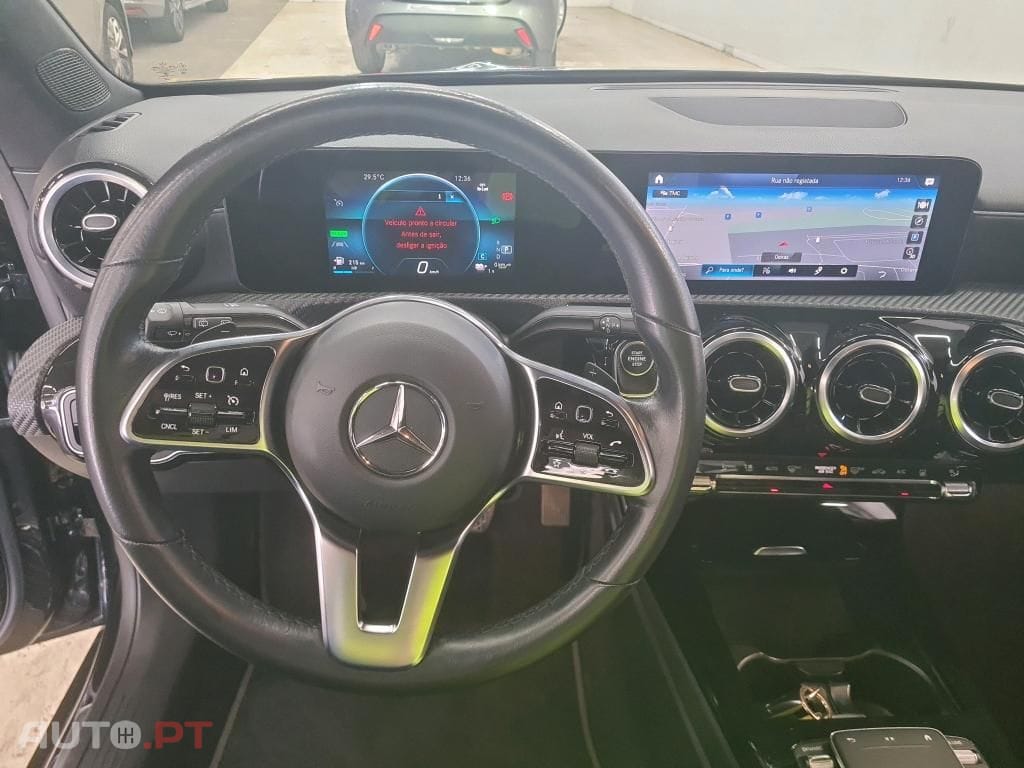 Mercedes-Benz CLA 250 e Shooting Brake Style Plus