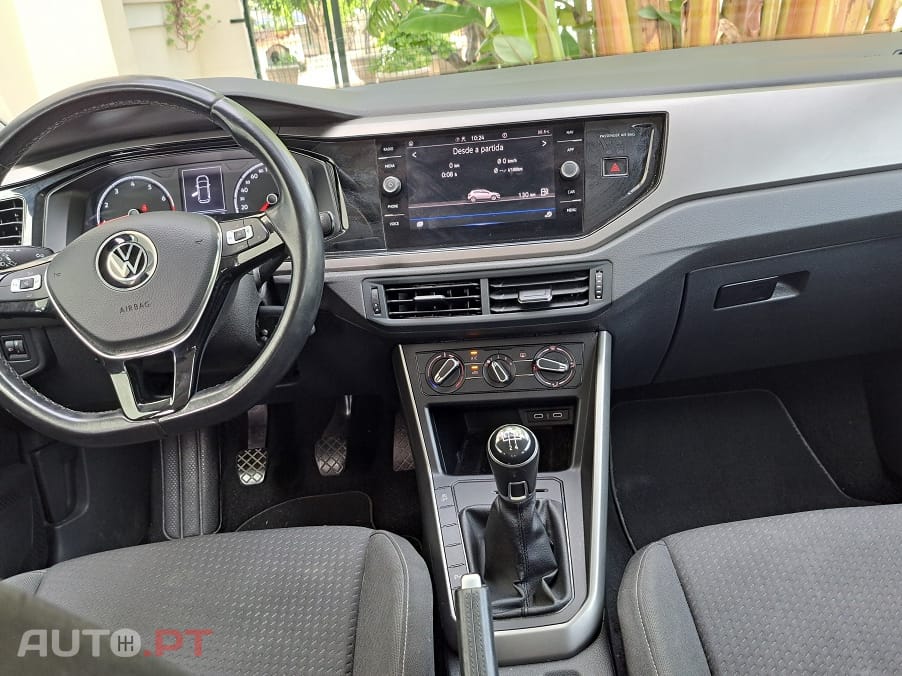 Volkswagen Polo 1.0 TSI CONFORTLINE