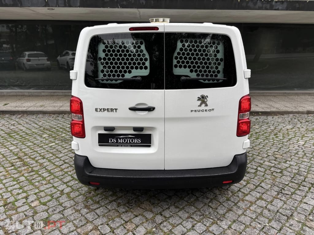 Peugeot Expert 1.5 BlueHDi L1H1 Pro Compact