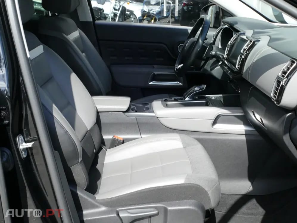 Citroen C5 Aircross 1.2 PureTech Shine EAT8