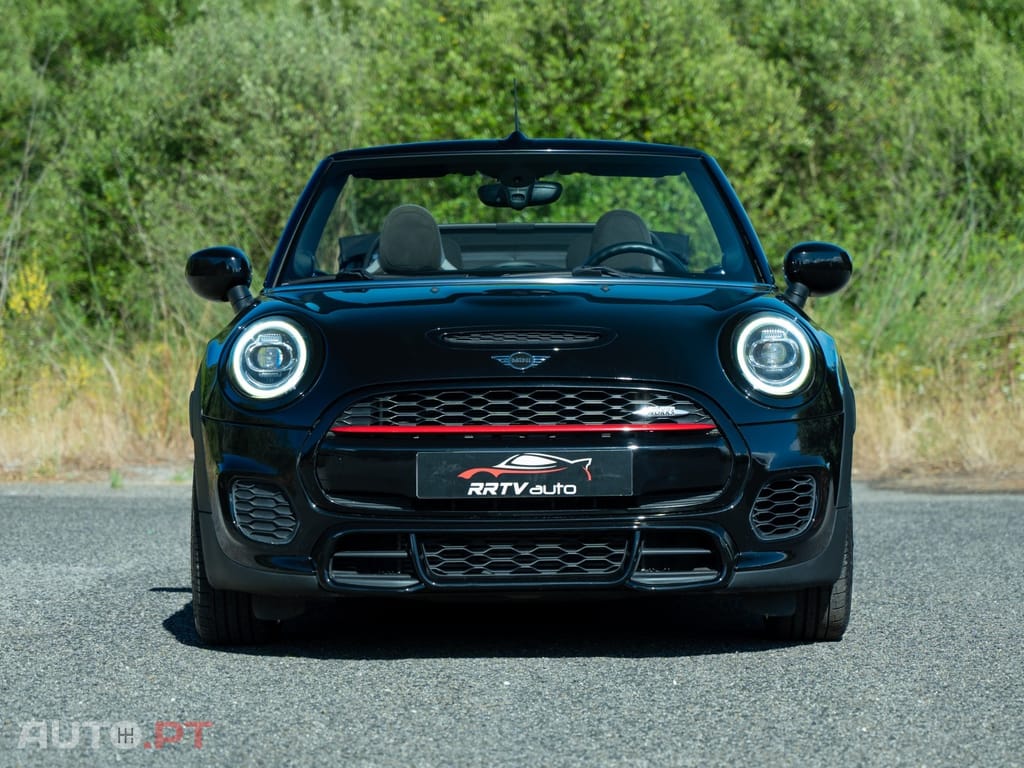 MINI Cabrio John Cooper Works Auto Desportiva
