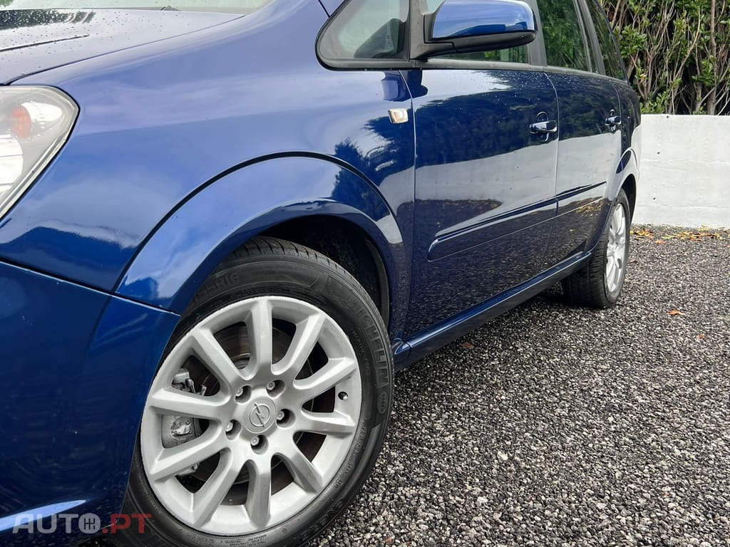 Opel Zafira 1.9 CDTi Enjoy