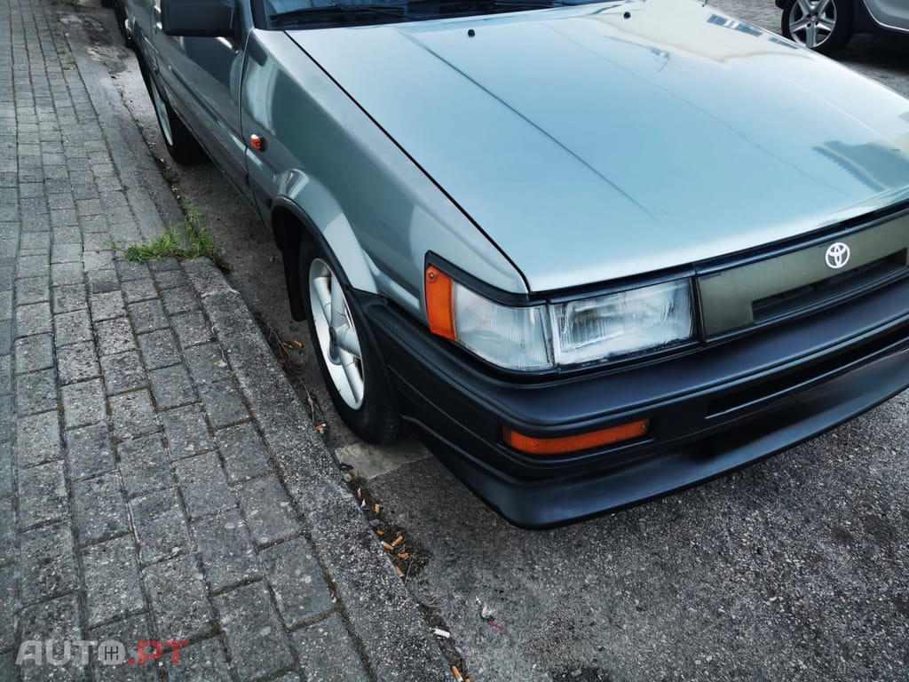 Toyota Corolla AE86 Levin
