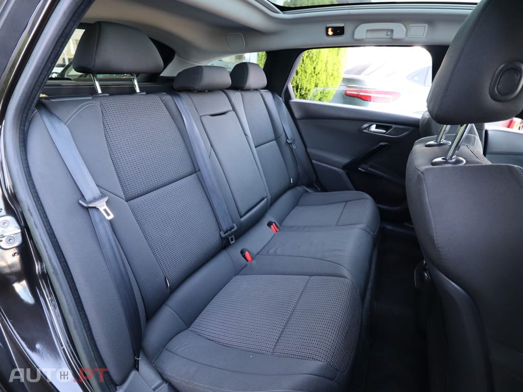 Peugeot 508 SW e-HDi FAP 115 EGS6 Active