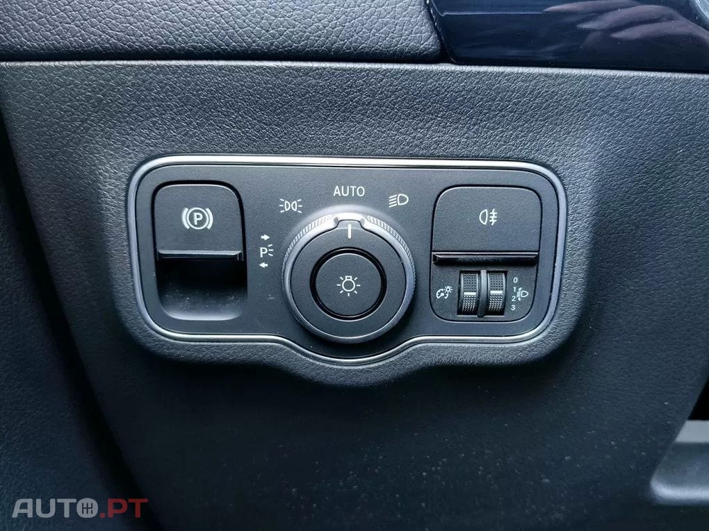 Mercedes-Benz B 250 e 8G-DCT Style