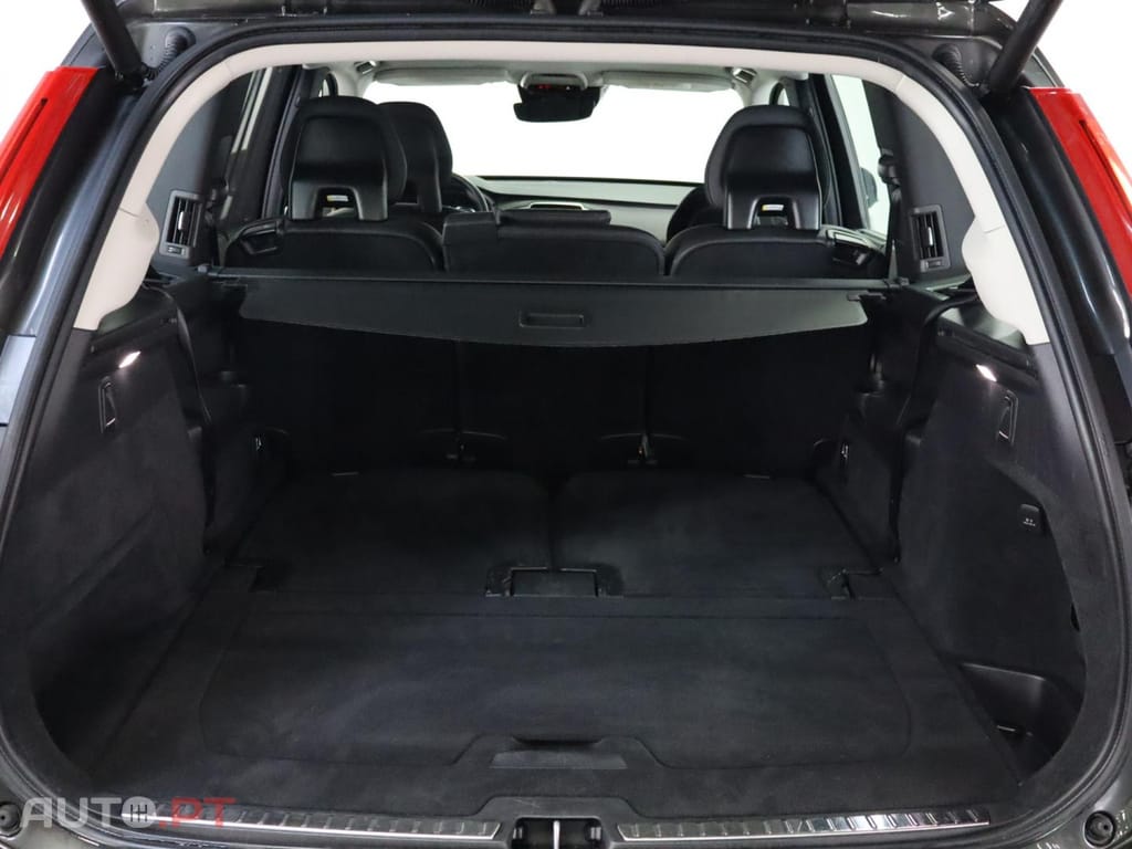 Volvo XC90 T8  AWD HYBRID Inscription
