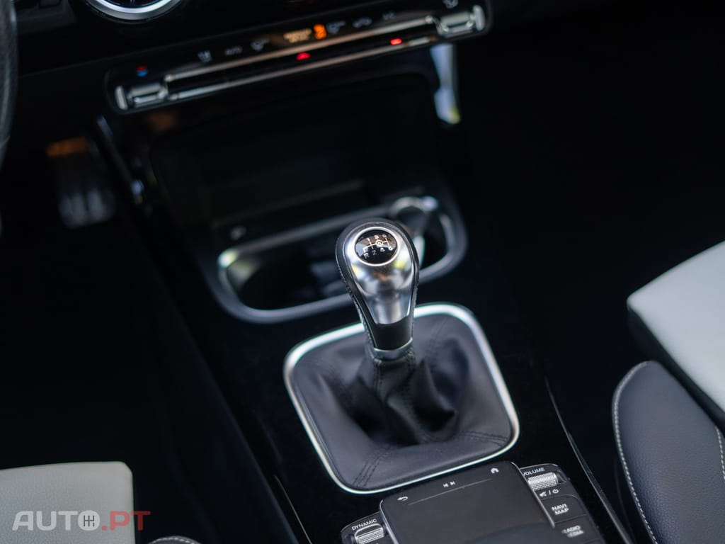 Mercedes-Benz A 160 AMG Line
