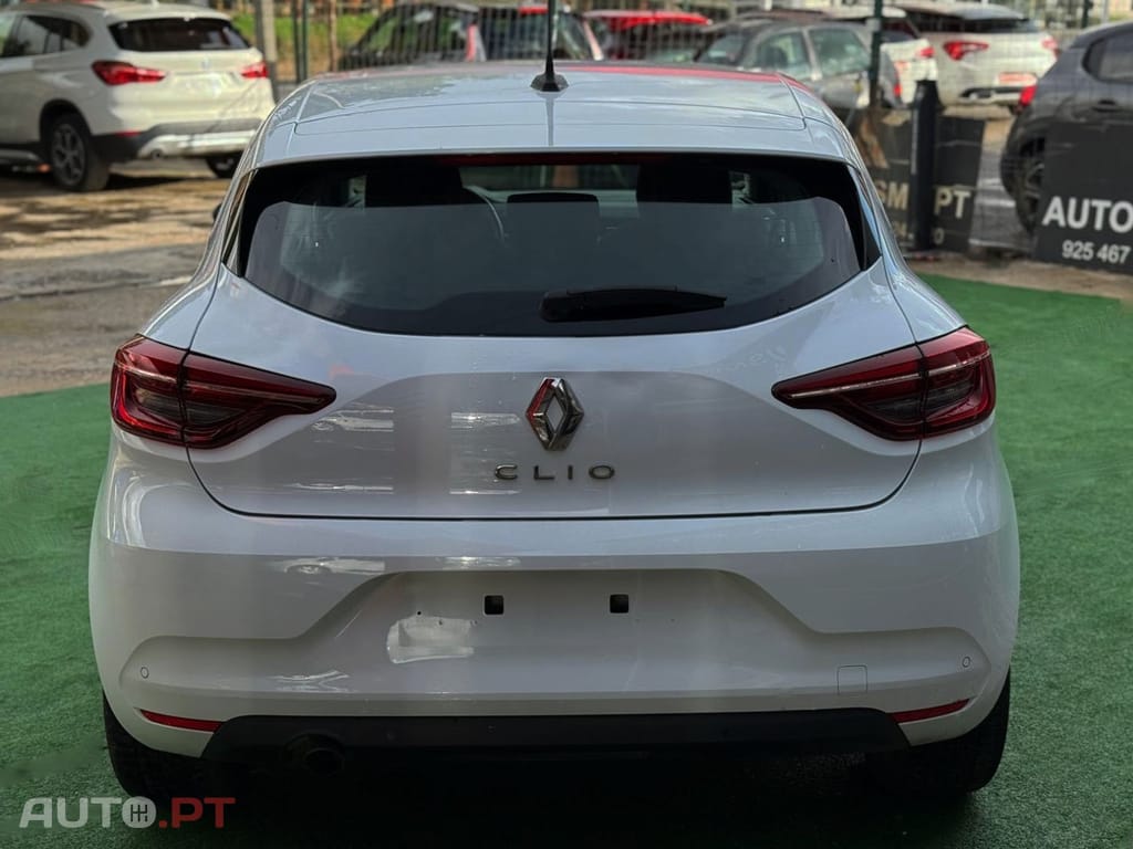 Renault Clio TCe 100 BUSINESS EDITION