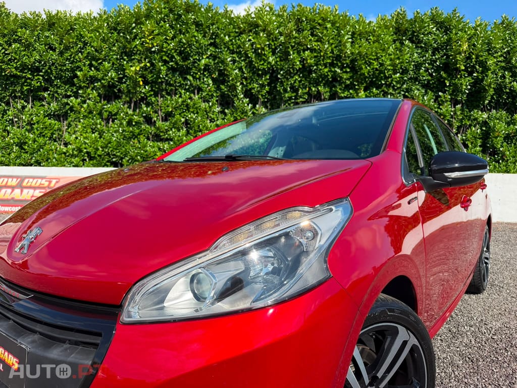 Peugeot 208 1.2 PureTech GT Line