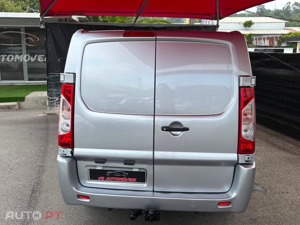 Peugeot Expert 2.0 HDi 229 L2H2