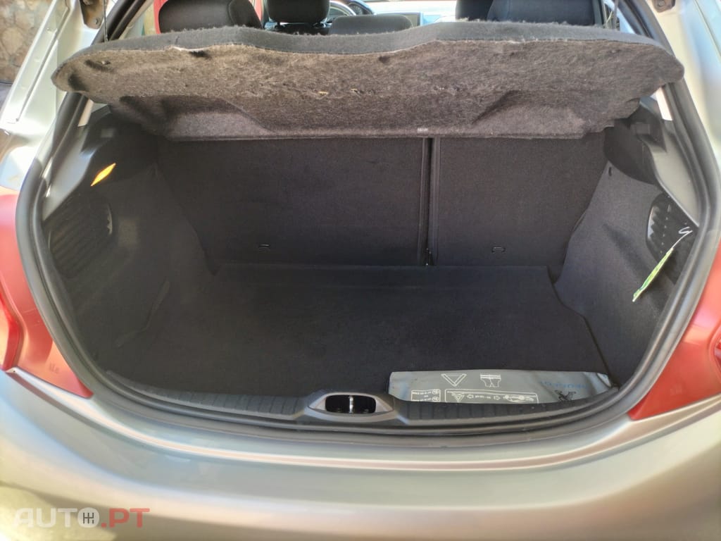Peugeot 208 1.4 HDI
