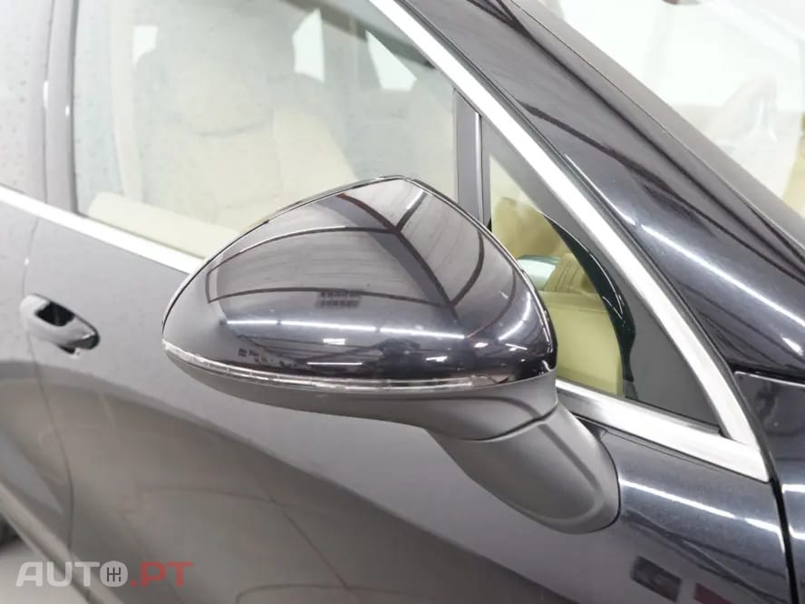 Porsche Cayenne 3.0 V6