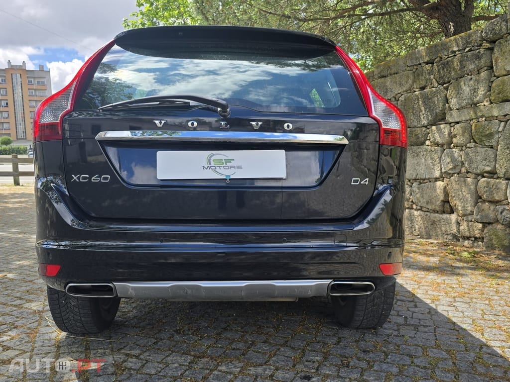 Volvo XC60 2.0 D4 Momentum Geartronic