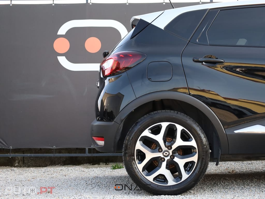 Renault Captur 1.3 Tce 130 Cv Intens