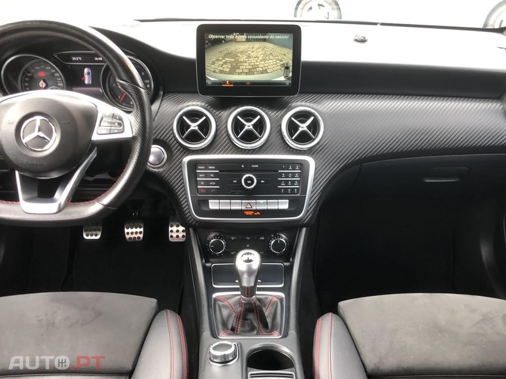 Mercedes-Benz CLA 200 AMG