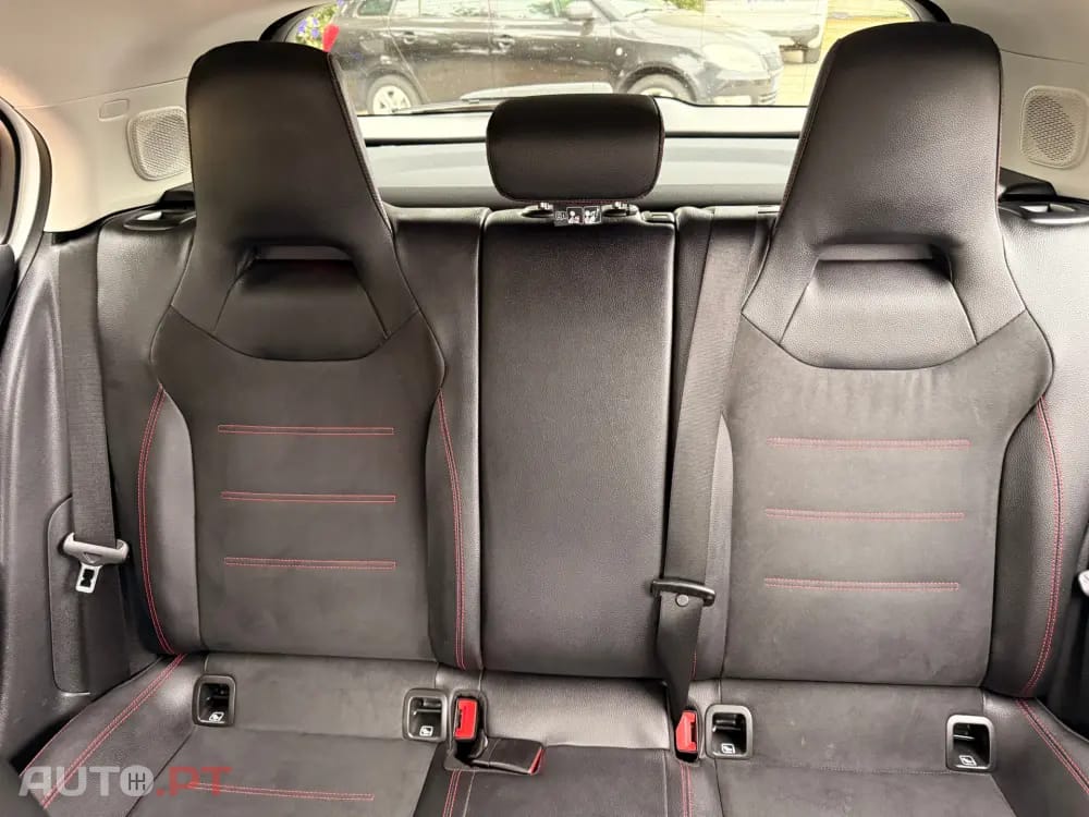 Mercedes-Benz A 180 d 7G-DCT AMG Line