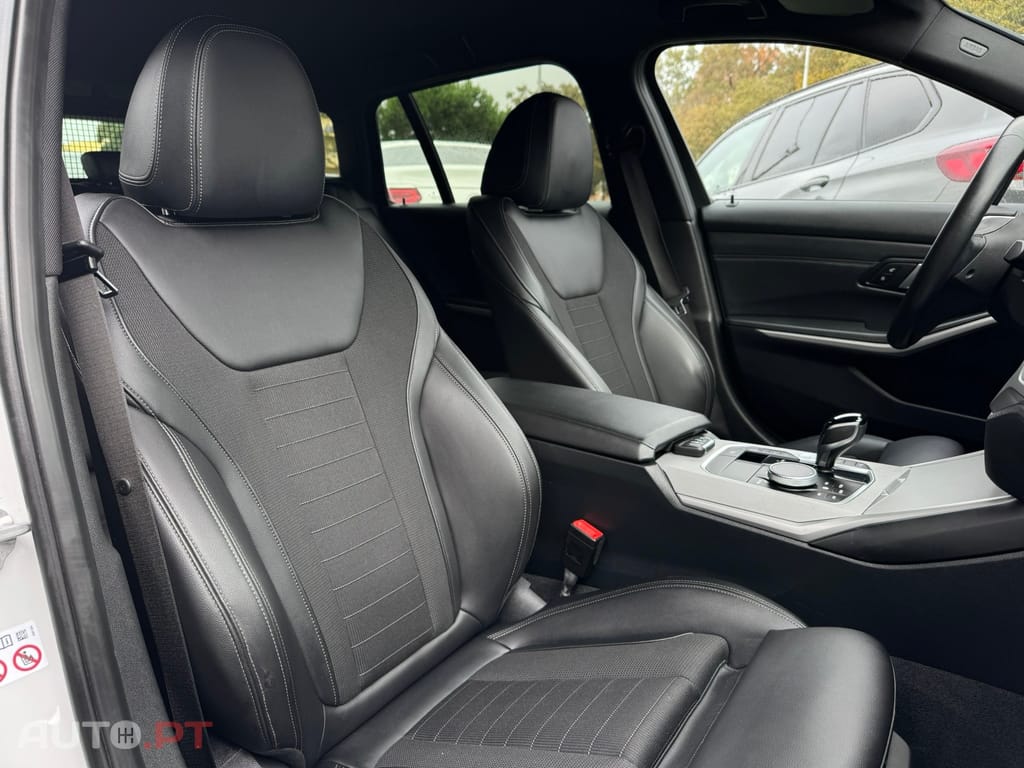 BMW 320 e Touring Corporate Edition Auto