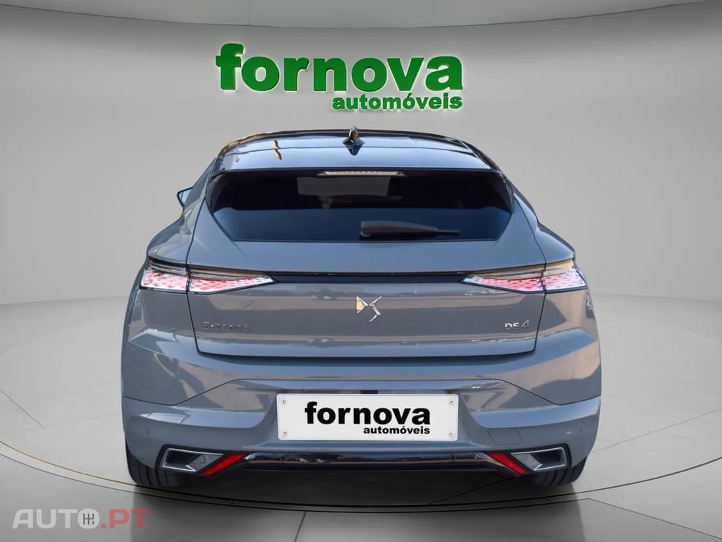 DS DS4 E- Tense 1.6 Hybrid La Premiere