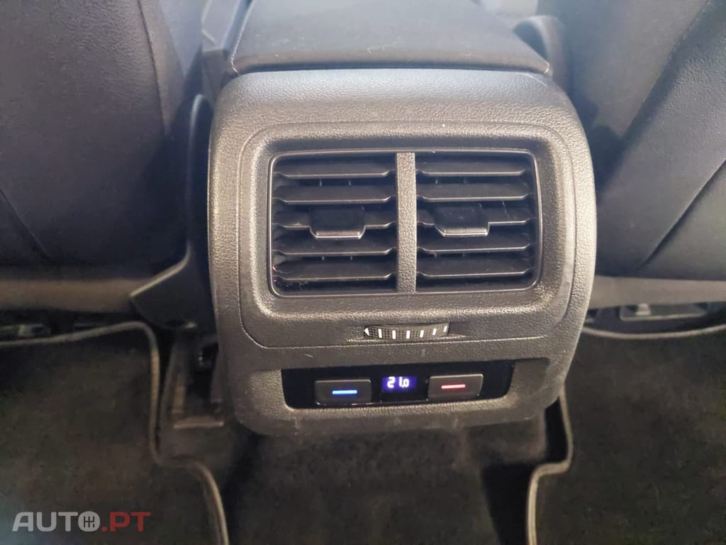 Volkswagen Touran 1.6 TDI Confortline DSG