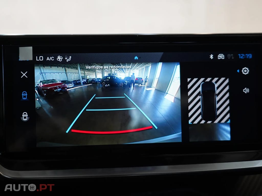 Peugeot E-2008 54 kWh GT