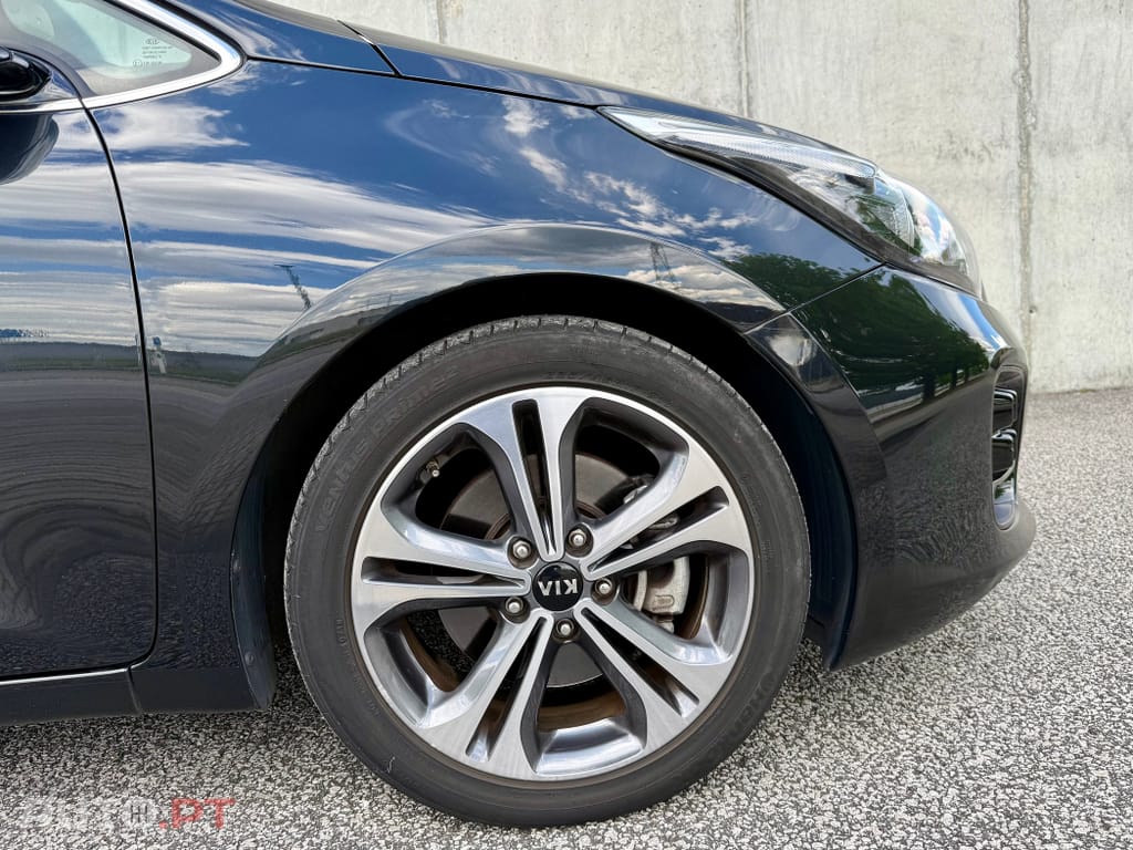 Kia Ceed SW 1.0 T-GDI GT Line
