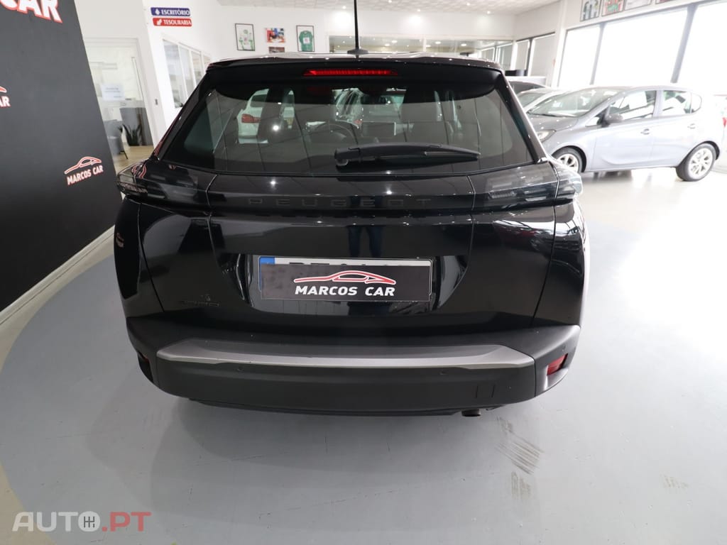 Peugeot 2008 1.2 PureTech Active