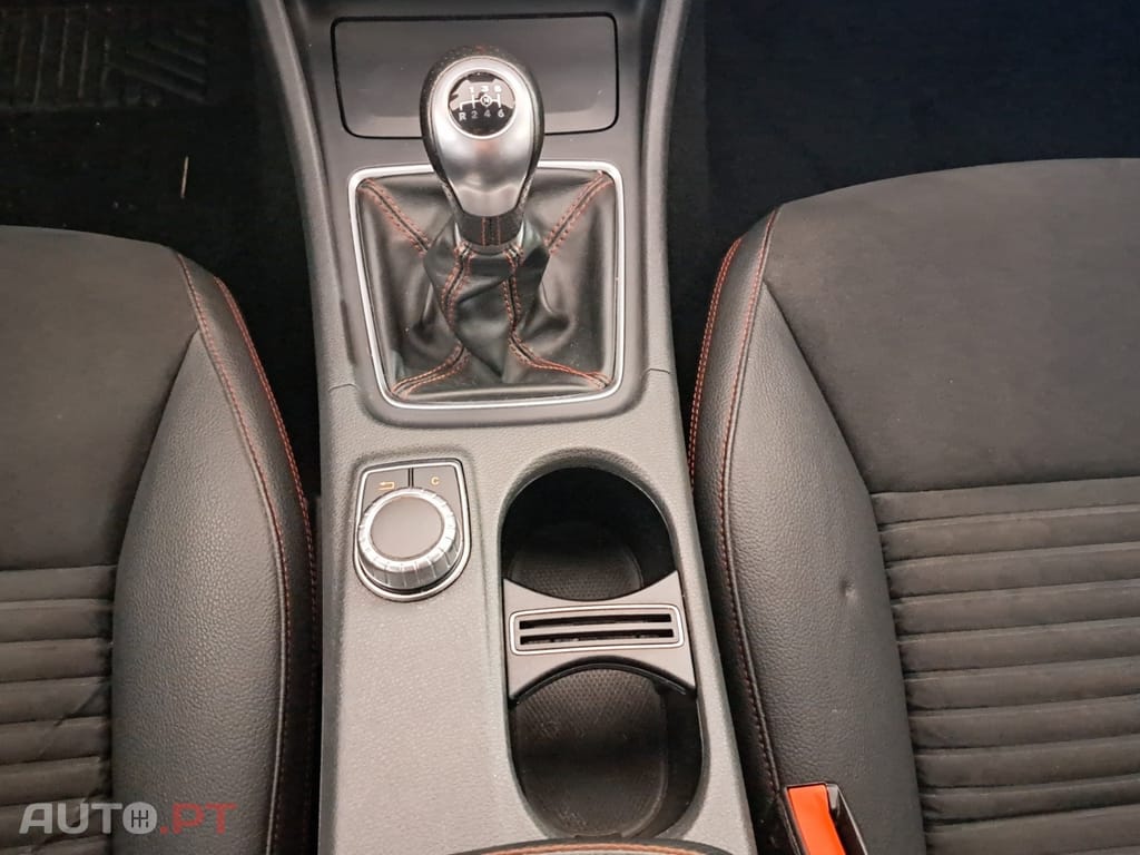 Mercedes-Benz A 180 d AMG Line
