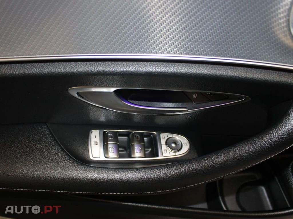 Mercedes-Benz E 300 De AVANTGARDE 