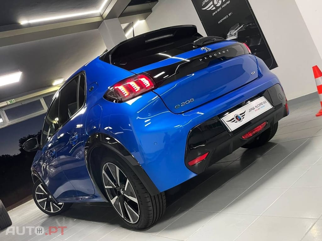 Peugeot E-208 50 kWh GT Line