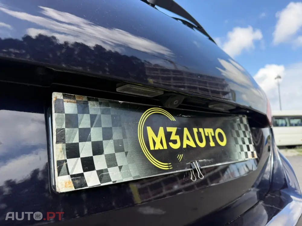 Peugeot 308 SW BlueHDi 120 EAT6 Stop & Start Allure