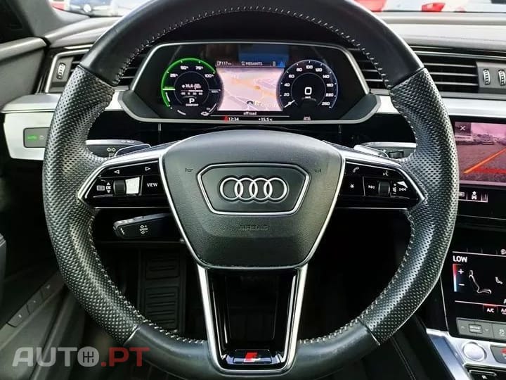 Audi E-Tron 55 quattro S line