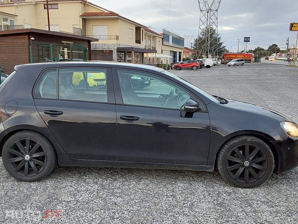 Volkswagen Golf 2.0 TDI Highline DSG