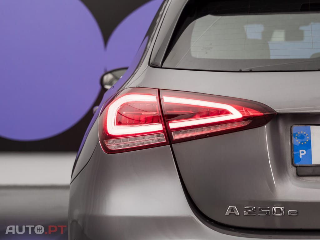 Mercedes-Benz A 250 e Style Plus